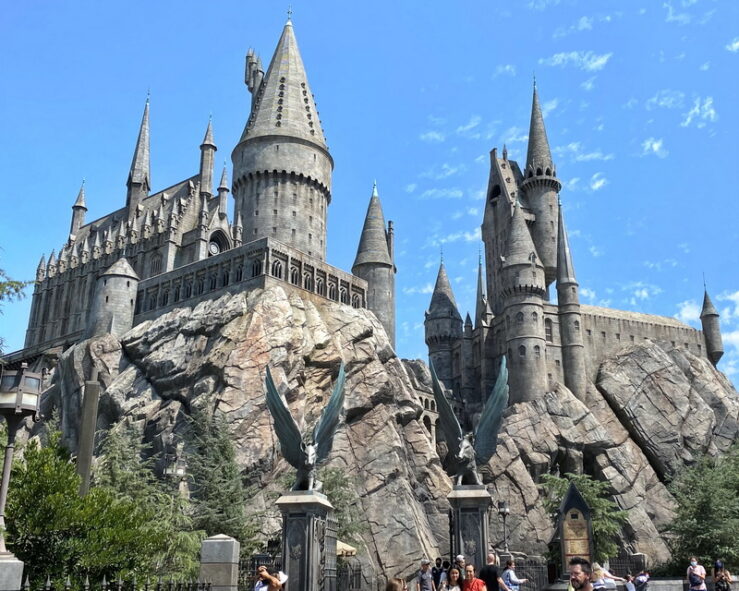 Universal Orlando vs. Universal Hollywood - Go Informed